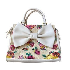 Betsey Johnson White Oversized Bow Floral Straw Purse Handbag Spring Bridal